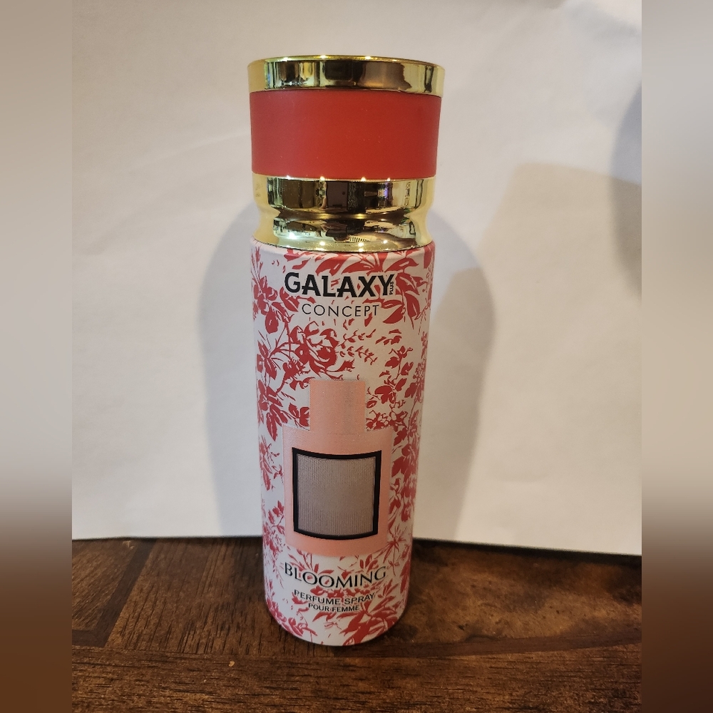 Galaxy Concept Blooming Pour Femme Body